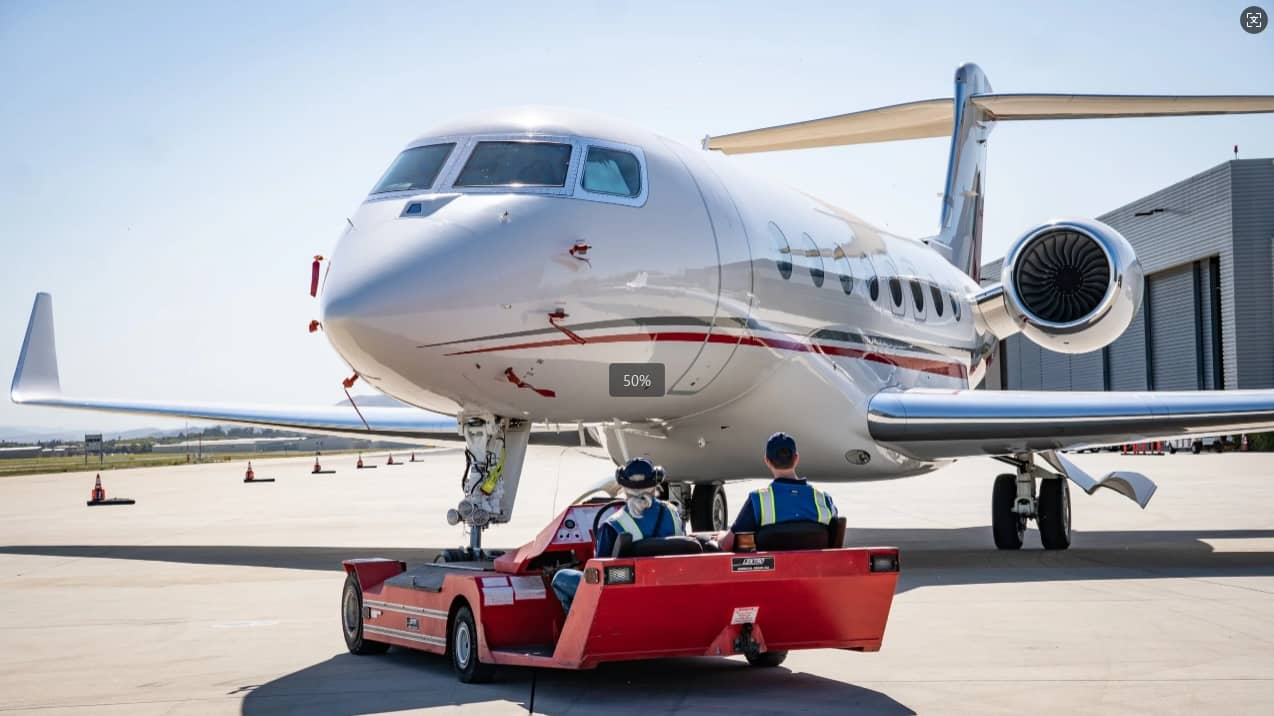 Theo dõi bầu trời: Nâng cao công tác bảo trì máy bay và quản lý phụ tùng thay thế bằng công nghệ RFID