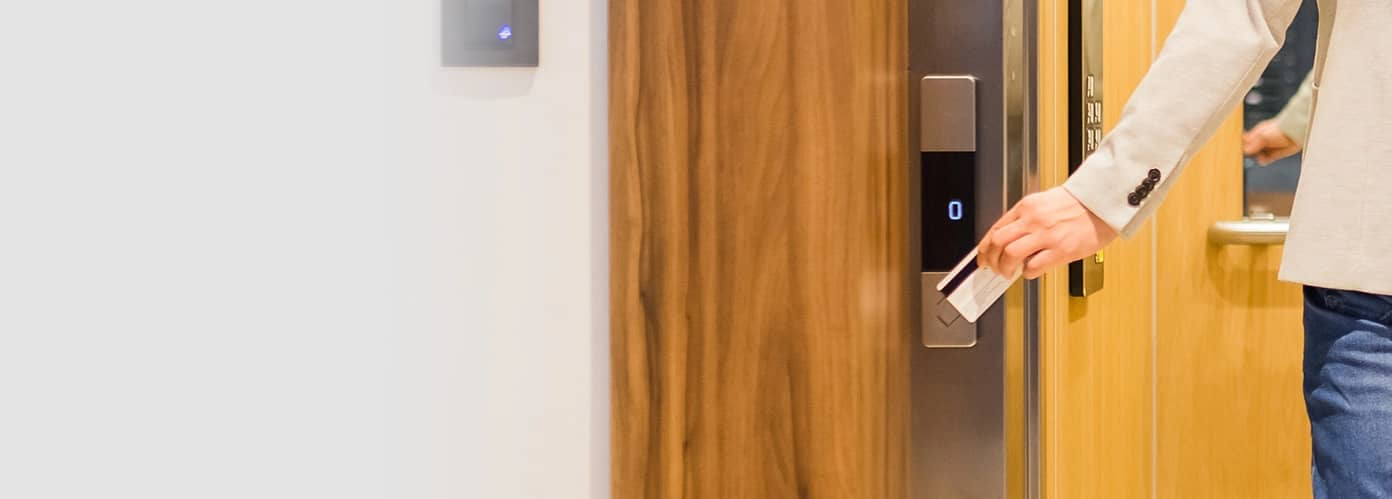 Công nghệ RFID giúp tăng cường an toàn và bảo trì thang máy thông minh hơn.