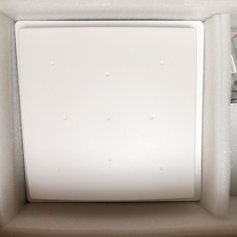 Ăng-ten tròn UHF 9dBi