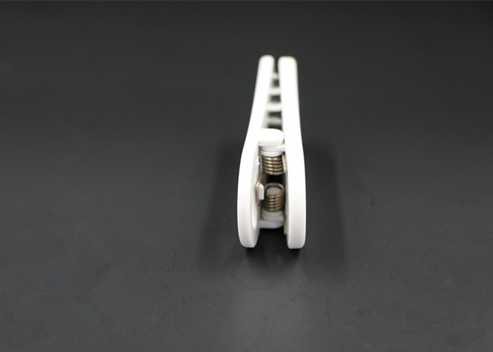 Thẻ quần áo kẹp UHF