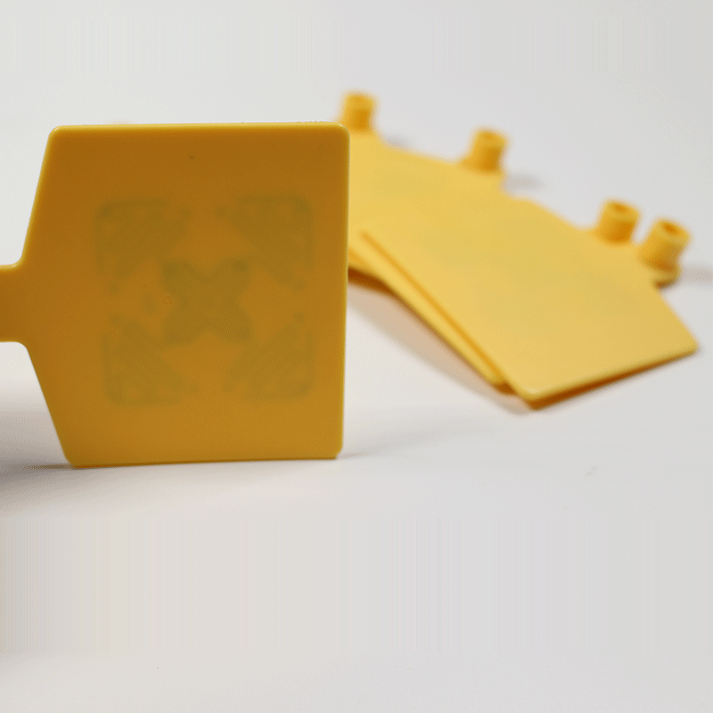 Thẻ đeo tai động vật RFID UHF ISO18000-6c Gen2