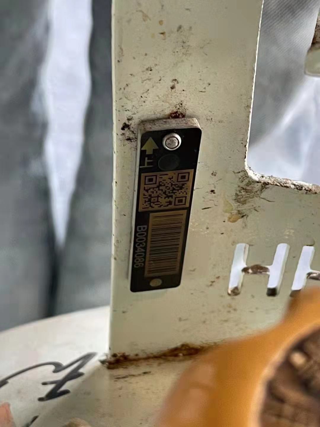 JT-K5213 Thẻ RFID PCB chống kim loại 52*13mm dùng để quản lý bình khí.