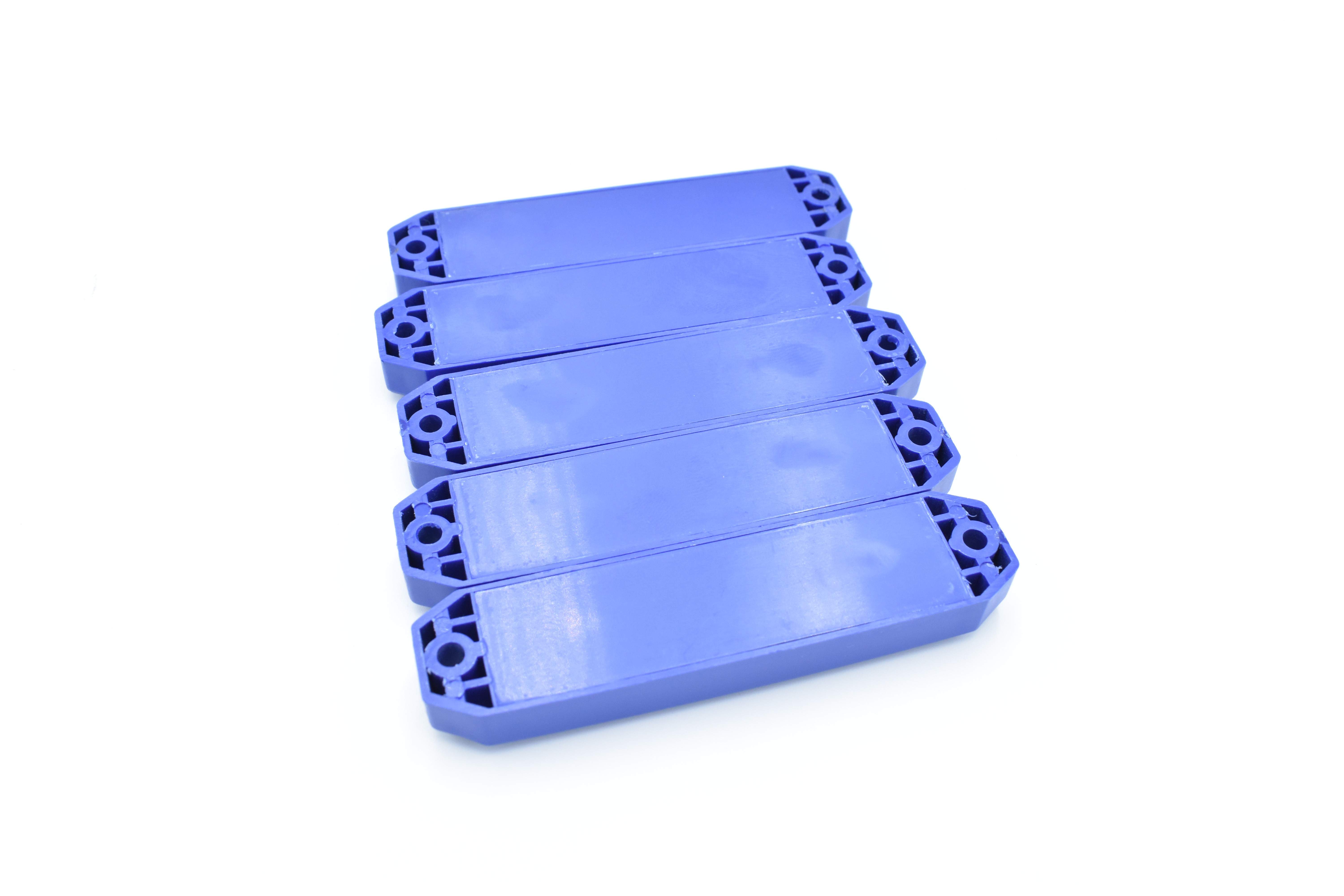 Thẻ RFID chống kim loại 860-960 MHz dùng cho quản lý tài sản