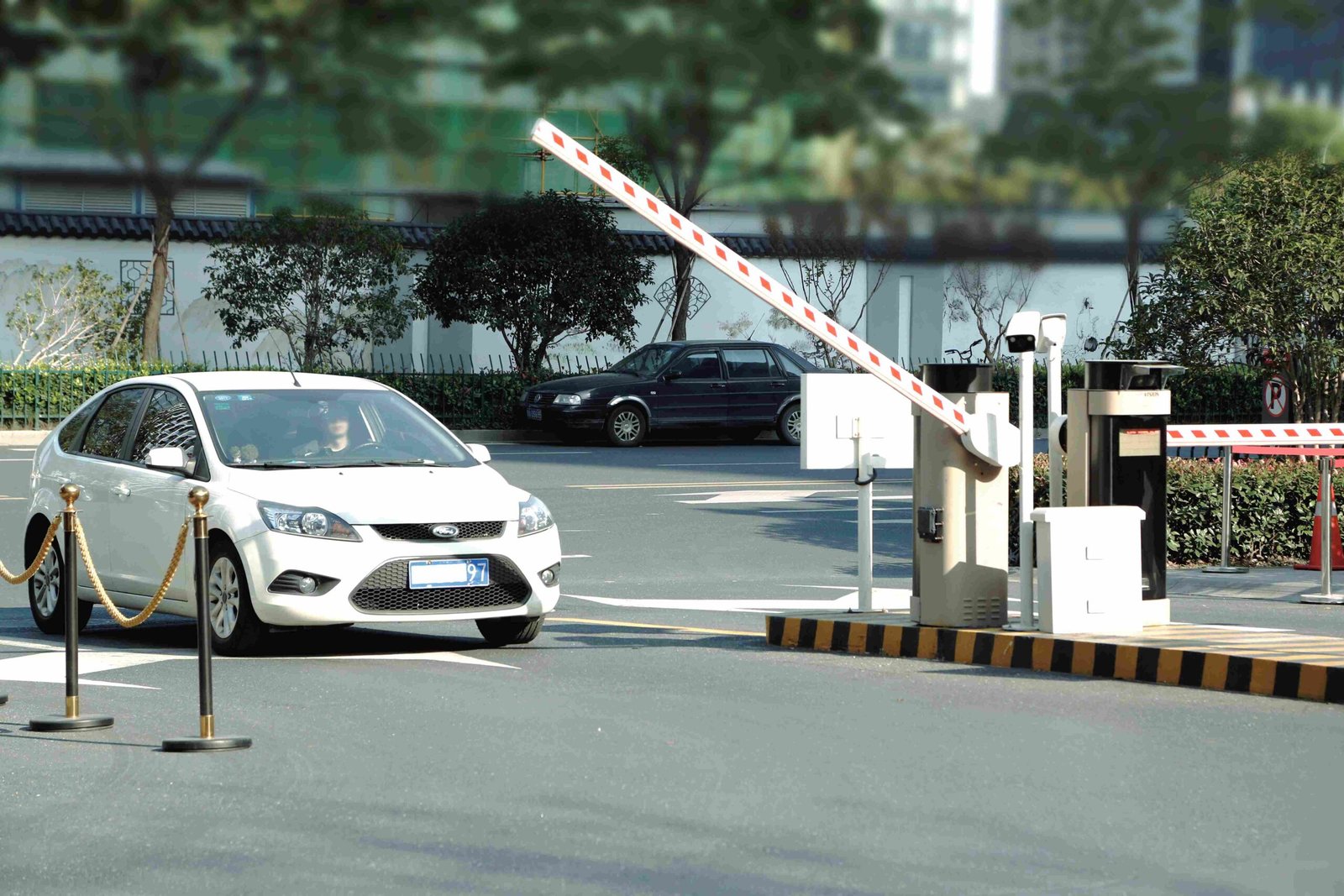 Vì sao công nghệ RFID UHF đang cách mạng hóa việc quản lý chấm công và kiểm soát ra vào phương tiện?
