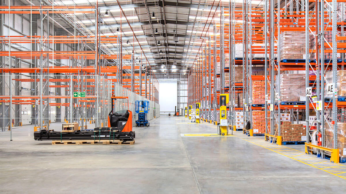 Quản lý tồn kho kho hàng bằng RFID: Lợi ích, ứng dụng và hướng dẫn triển khai
